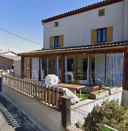 La Parent'aise Un Brin D'auvergne Tatil Evi